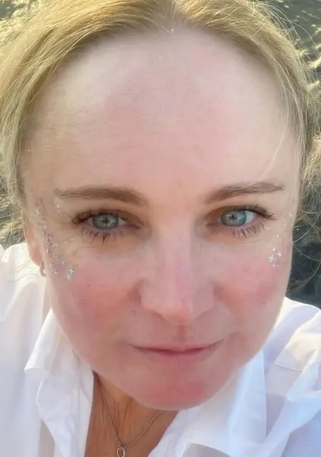 Юлия из Санкт-Петербурга, мне 45, познакомлюсь для постоянных отношений