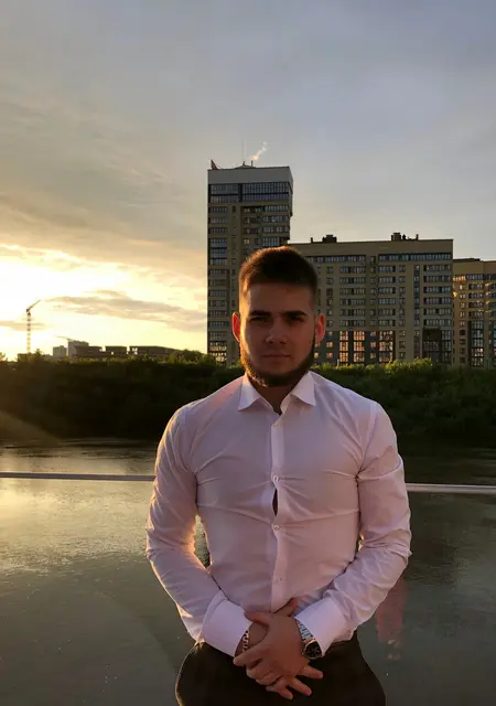 Я Константин, 21, из Тюмени, ищу знакомства без обязательств