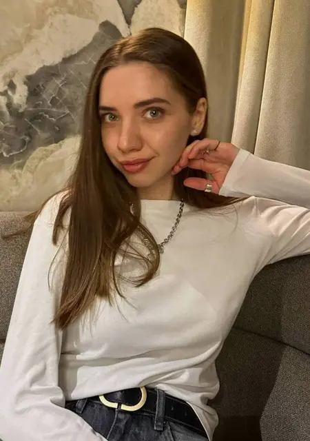 Ксюша из Омска, мне 36, познакомлюсь для общения