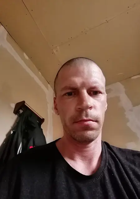 Павел из Иркутска, мне 40, познакомлюсь для дружбы