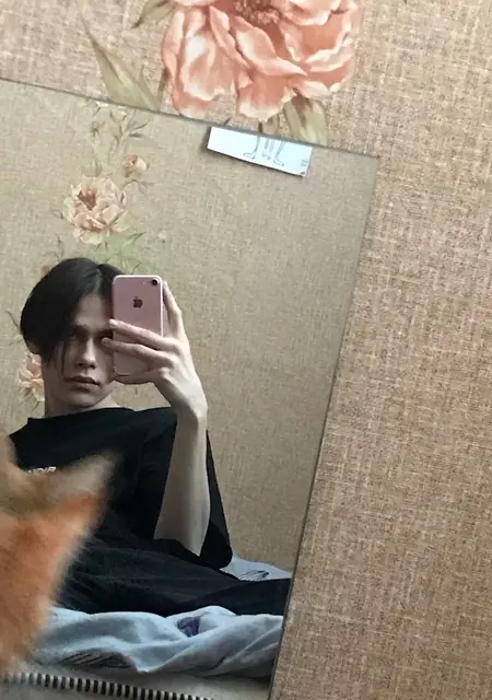 Никита из Кургана, ищу на сайте знакомства на одну ночь