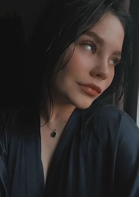 Я Карина, 22, знакомлюсь для совместных путешествий в Вологде