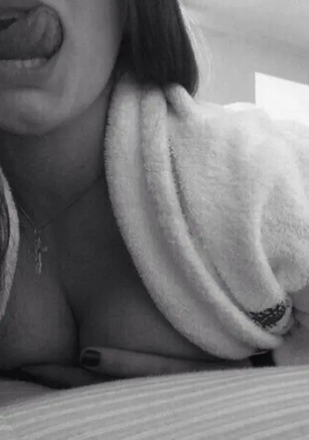 Ксения из Калачинска, мне 38, познакомлюсь без обязательств