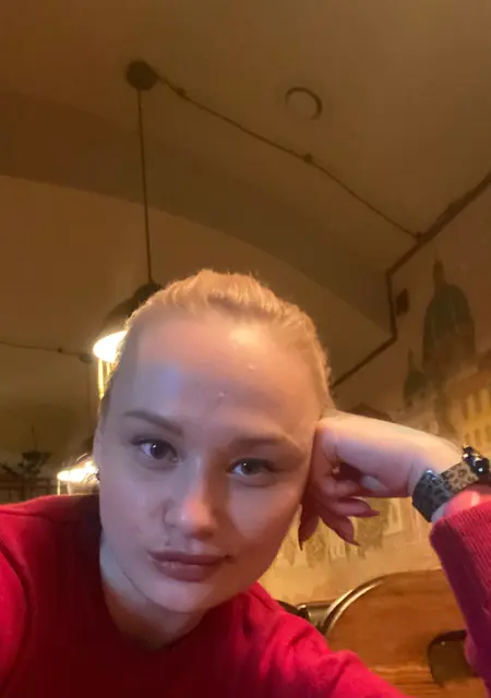 Я Соня, 34, из Севастополя, ищу знакомство для приятного времяпровождения