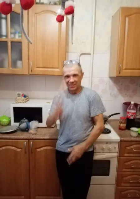 Олег из Челябинска, ищу на сайте знакомства без обязательств