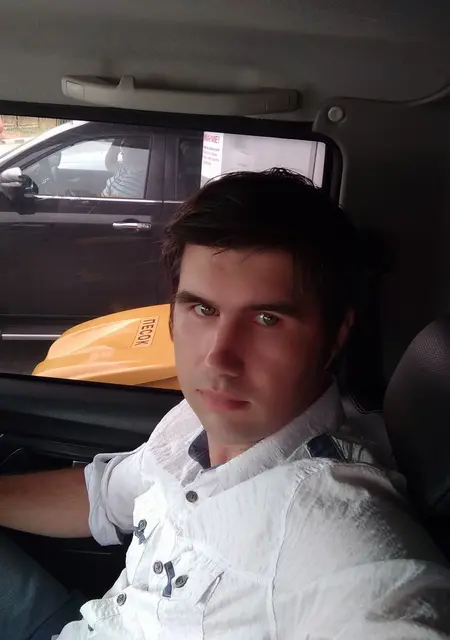 Я Антон, 40, из Тольятти, ищу знакомство для постоянных отношений