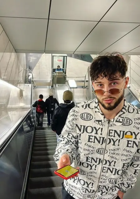 Марк из Южно-Сахалинска, мне 26, познакомлюсь на одну ночь