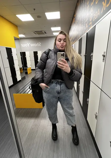 Валентина из Гливице, мне 29, познакомлюсь для дружбы