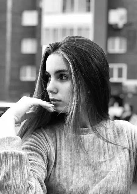 Я Алина, 23, из Иркутска, ищу знакомство для постоянных отношений