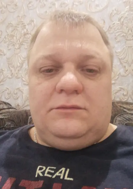 Серж из Екатеринбурга, ищу на сайте знакомства на одну ночь