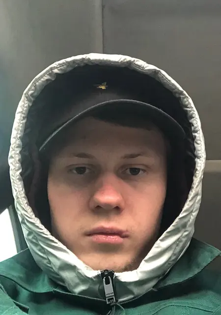 Я Иван, 25, из Раменского, ищу знакомства без обязательств