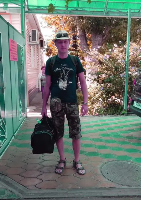 Дмитрий из Улан-Удэ, ищу на сайте знакомства на одну ночь