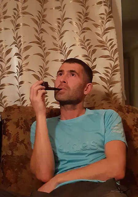 Romik из Тюмени, мне 42, познакомлюсь на одну ночь