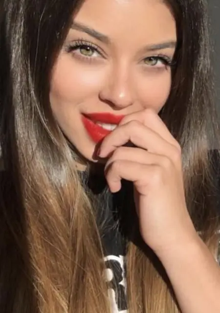 Eva з Вінниця, шукаю на сайті приємне проведення часу