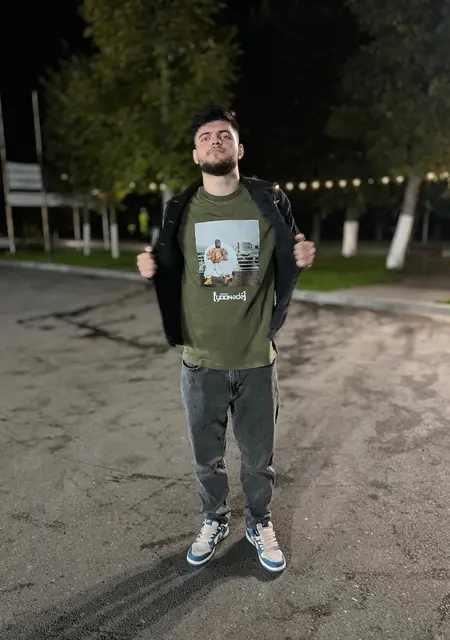 Я Роберт, 29, знакомлюсь без обязательств в Геленджике