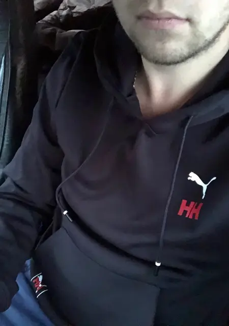 Я Максим, 29, знакомлюсь для приятного времяпровождения в Липецке