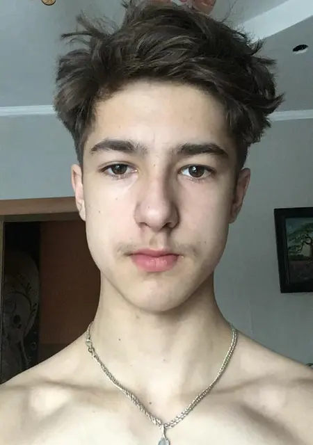 Я Арсений, 25, знакомлюсь для приятного времяпровождения в Белове