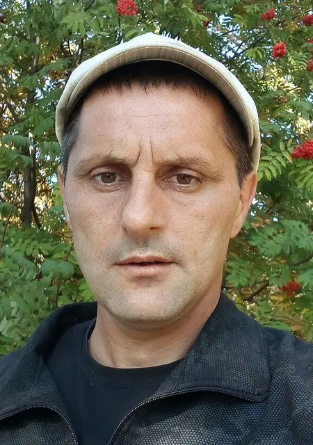 Сергей из Чаплыгина, мне 38, познакомлюсь без обязательств