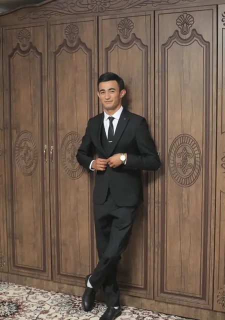 Я Muradkxan, 29, знакомлюсь на одну ночь в Ярославле