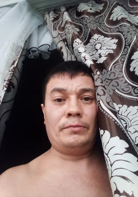 Динар из Учалов, ищу на сайте знакомства на одну ночь