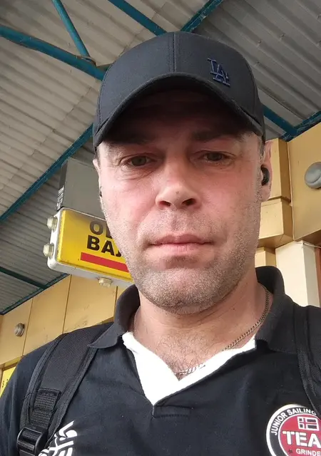 Гена з Донецька, мені 43 років, познайомлюсь на одну ніч