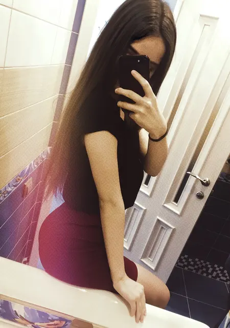 Надежда из Пскова, мне 23, познакомлюсь для общения