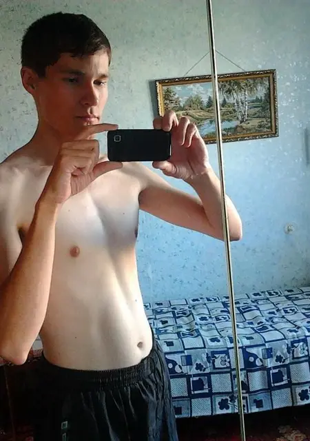 Юра из Северодвинска, мне 32, познакомлюсь для общения