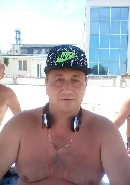 Я Александар, 45, из Мирнограда, ищу знакомство для постоянных отношений