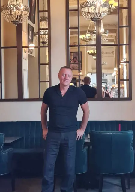 Илья из Астрахани, мне 47, познакомлюсь на одну ночь