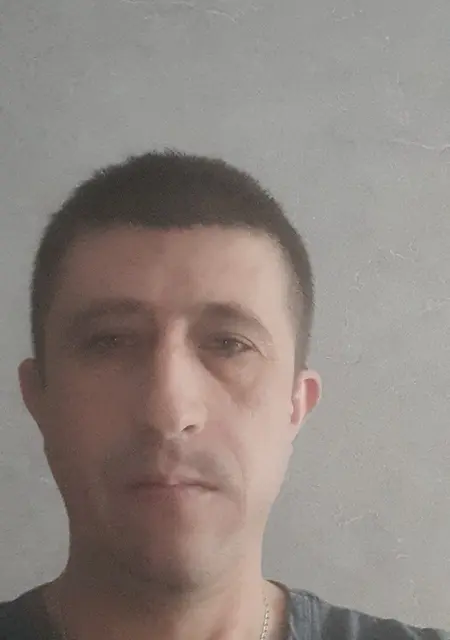 Я Александр, 42, знакомлюсь для приятного времяпровождения в Тольятти