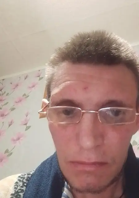 Я Андрей, 47, из Томска, ищу знакомства без обязательств