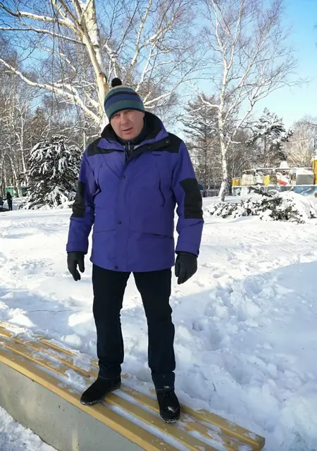 Андрей из Южно-Сахалинска, ищу на сайте знакомства на одну ночь