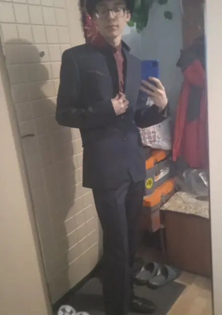 Diman из Петрозаводска, мне 18, познакомлюсь для вирта