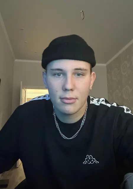 Я Рома, 21, знакомлюсь для постоянных отношений в Балакове