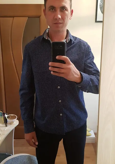 Я Константин, 43, знакомлюсь на одну ночь в Нижнекамске