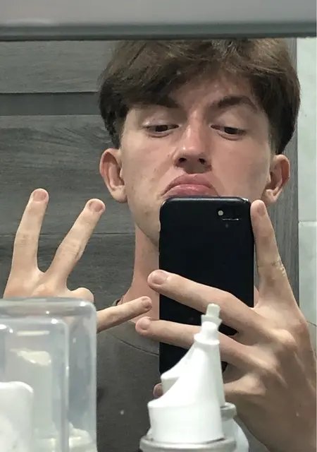 Я Айрат, 24, из Абакана, ищу знакомство для постоянных отношений