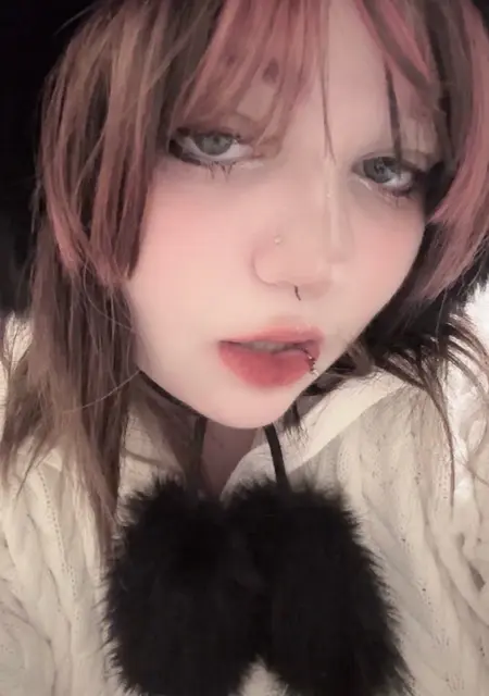 Я Юлия, 18, знакомлюсь для открытые отношения в Ростове-на-Дону