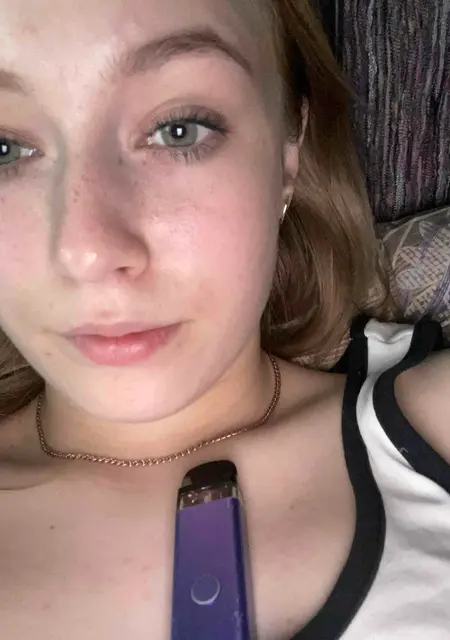 Я Вероничка, 21, знакомлюсь для вирта в Туле