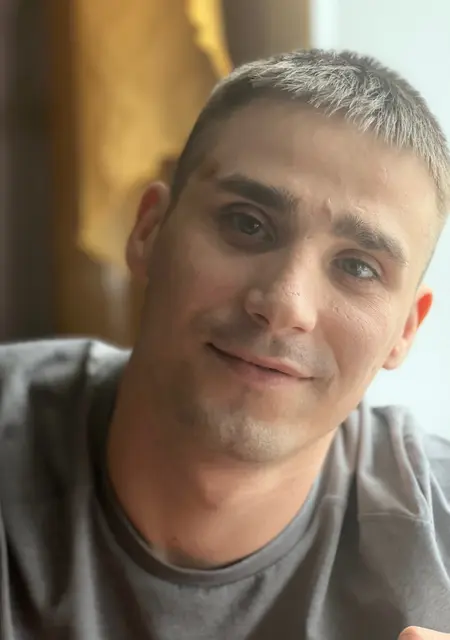 Я Алексадр, 29, из Белова, ищу знакомство для дружбы