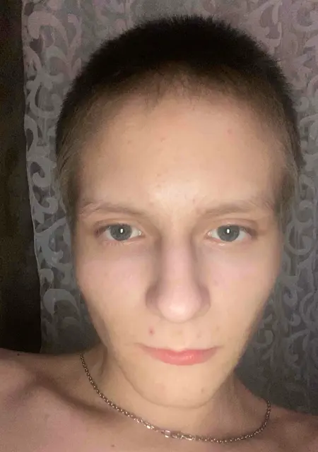 Лёня из Ростова-на-Дону, мне 20, познакомлюсь на одну ночь