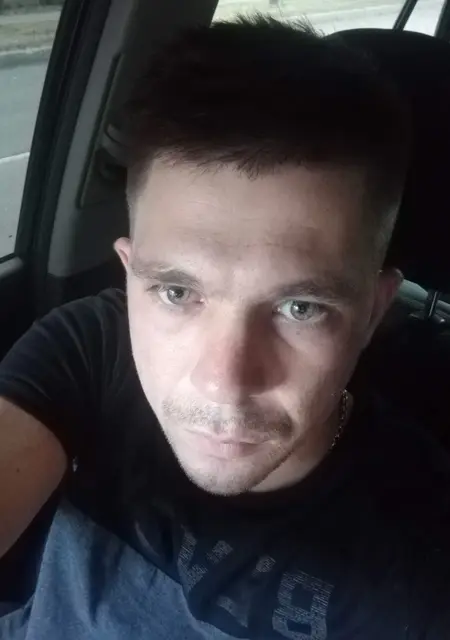 Dimon из Череповца, ищу на сайте знакомства на одну ночь