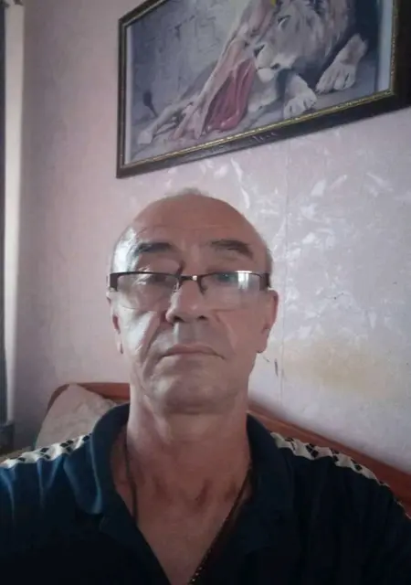 Cem з Красилів, мені 58 років, познайомлюсь