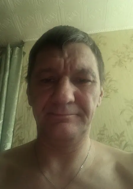 Александр из Якутска, ищу на сайте знакомства на одну ночь