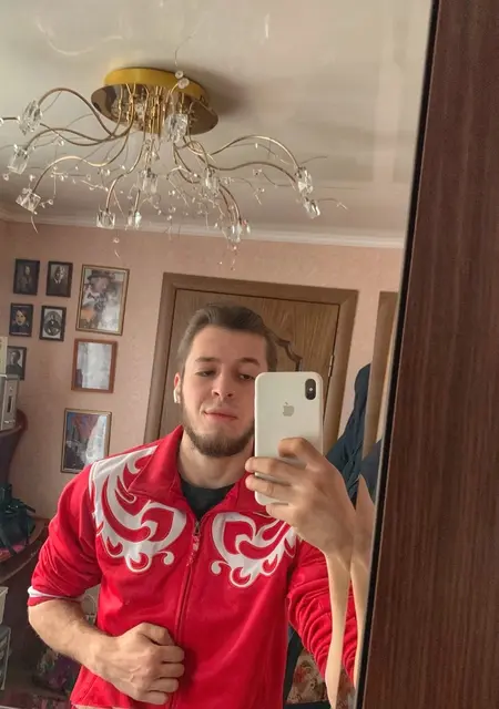 Я Evgeny, 25, знакомлюсь для приятного времяпровождения в Таганроге