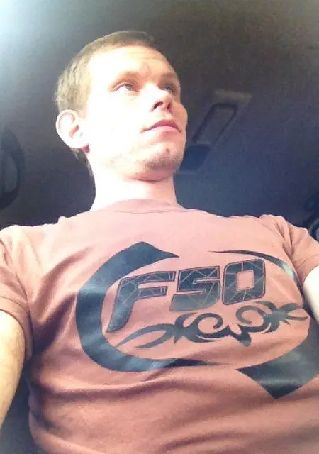 Юрий из Узловой, ищу на сайте знакомства на одну ночь