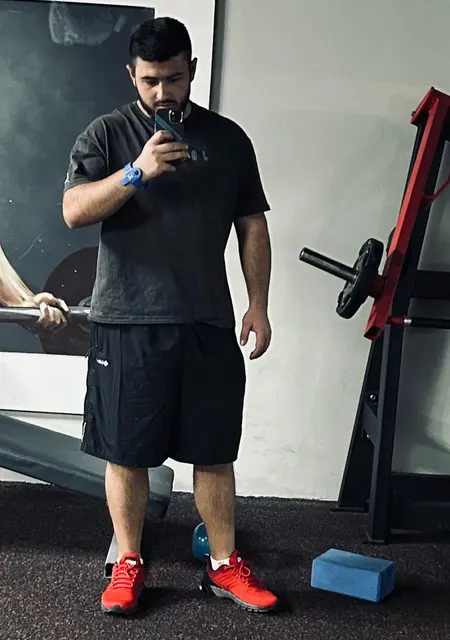 Карен из Реутова, ищу на сайте знакомства без обязательств