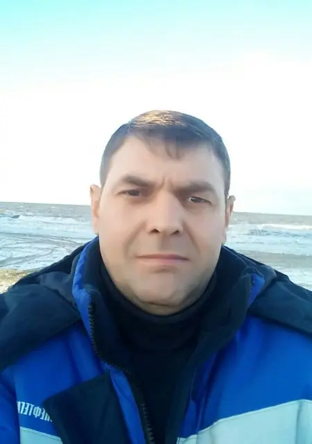 Я Альберт, 50, из Калининграда, ищу знакомства без обязательств