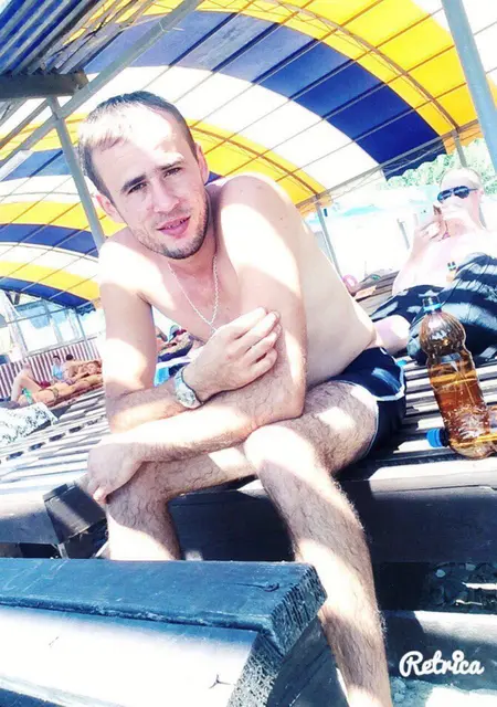 Я Виктор, 34, из Волгодонска, ищу знакомство для постоянных отношений