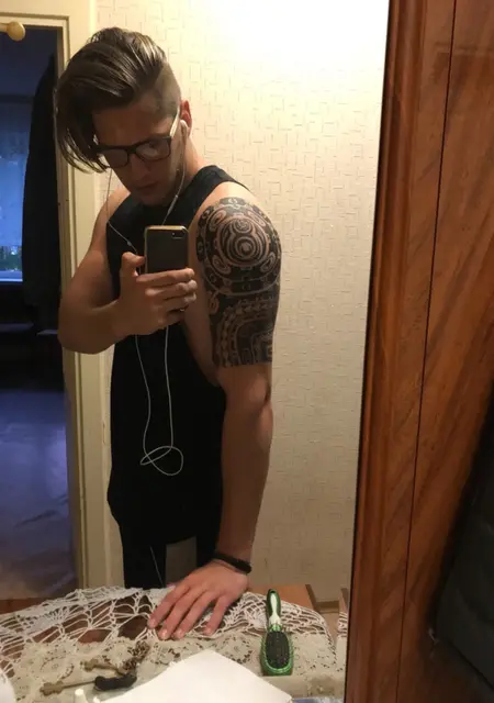 Александр из Омска, ищу на сайте приятное времяпровождение