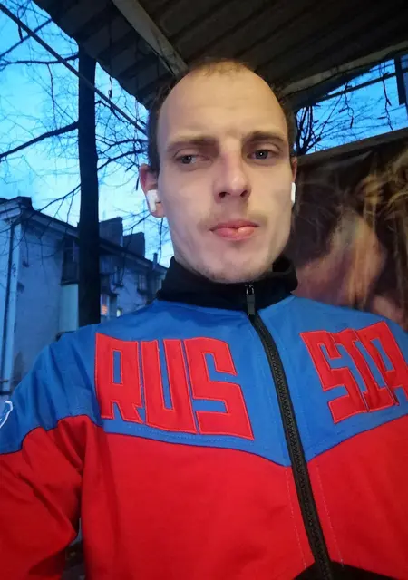 Александр из Туапсе, ищу на сайте знакомства на одну ночь